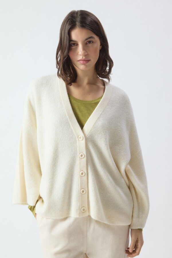 Damsville Cardigan Pannacotta