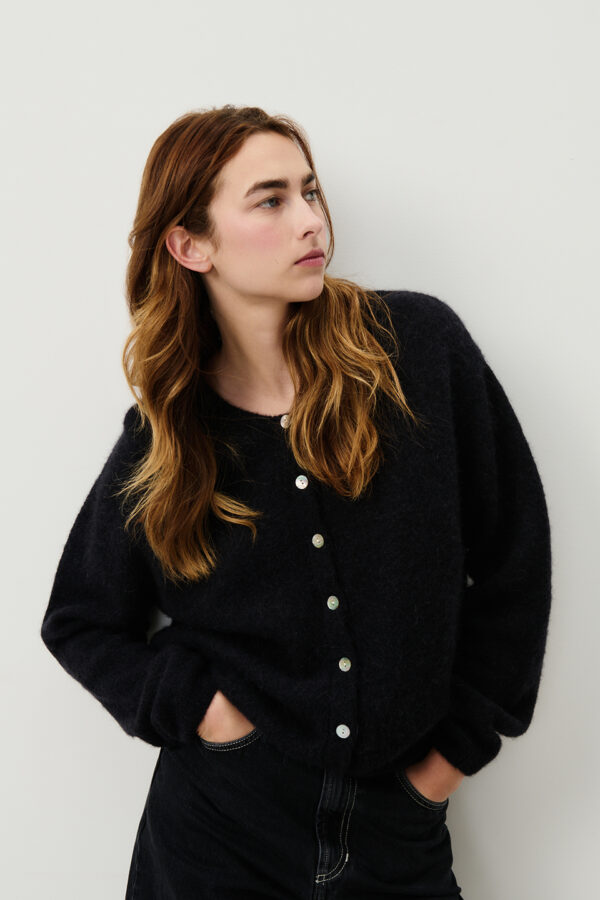 Vitow Cardigan Black